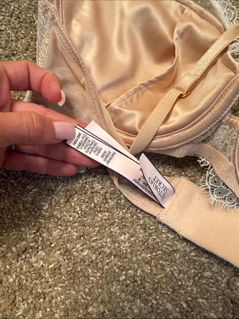 Victoria's Secret Lace Accent Light Pink Push-Up Bra underwire padded SZ 36C - Picture 4 of 5